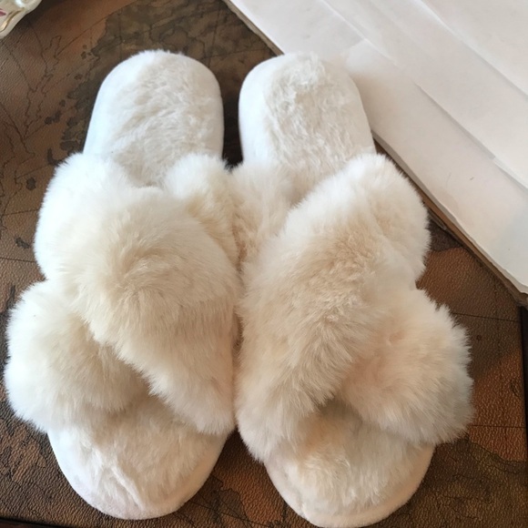 Shoes - White Fur Scuffs